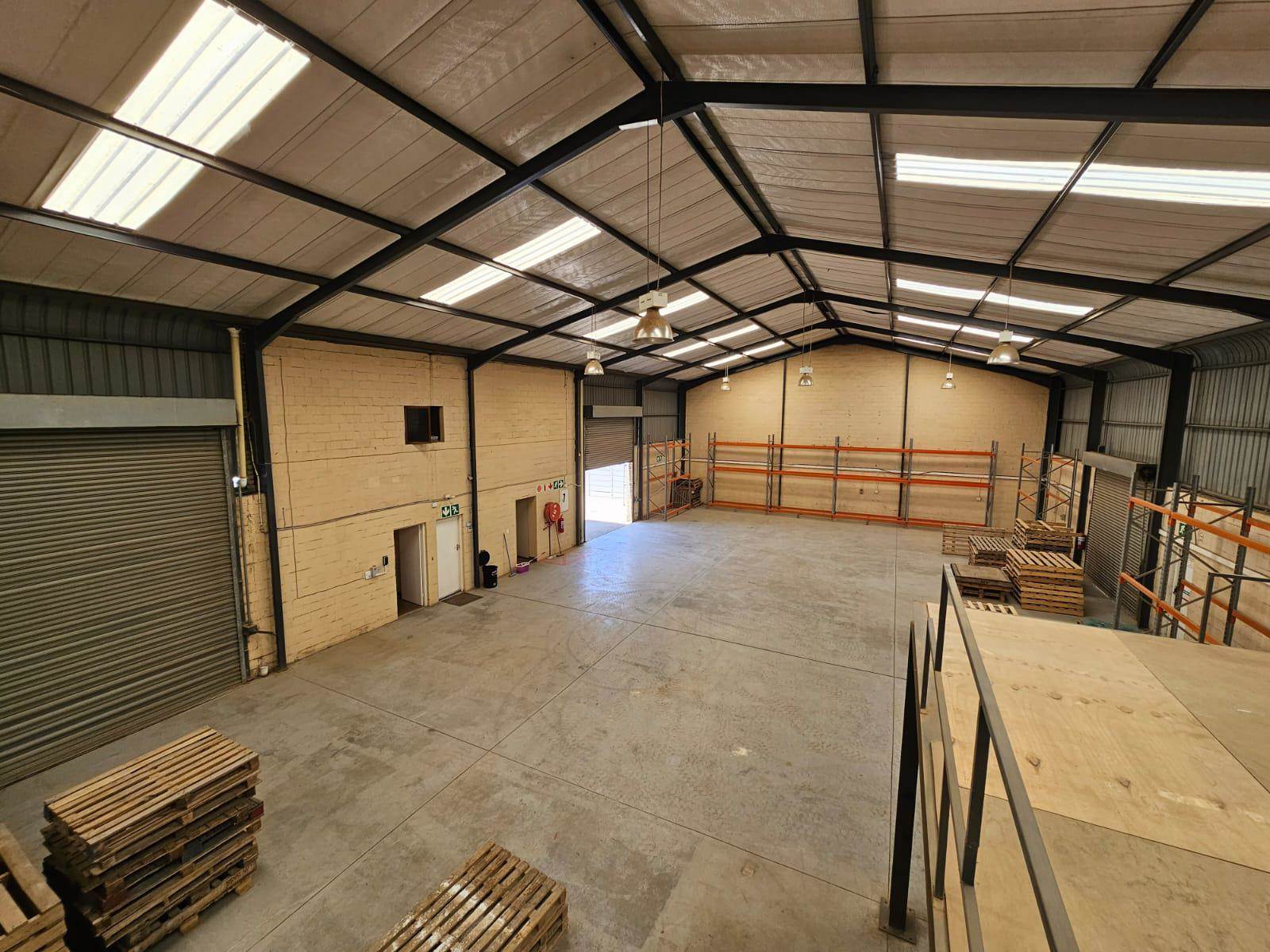 1402  m² Industrial space in Strand Central photo number 6