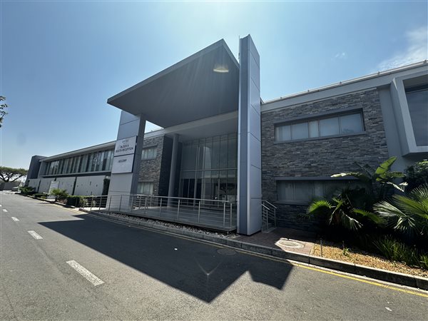 1 691  m² Commercial space