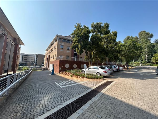 297.660003662109  m² Commercial space in Constantia Kloof