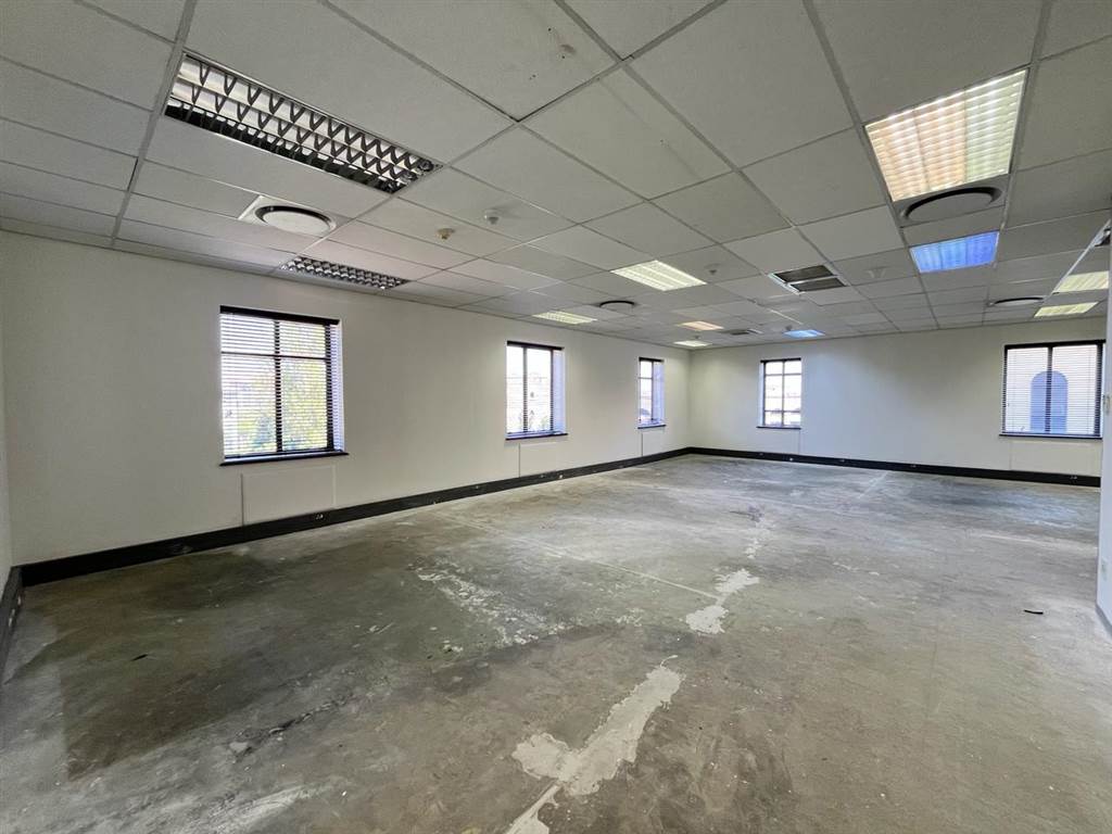 803  m² Commercial space in Fourways photo number 6