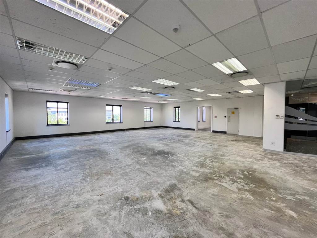 803  m² Commercial space in Fourways photo number 10