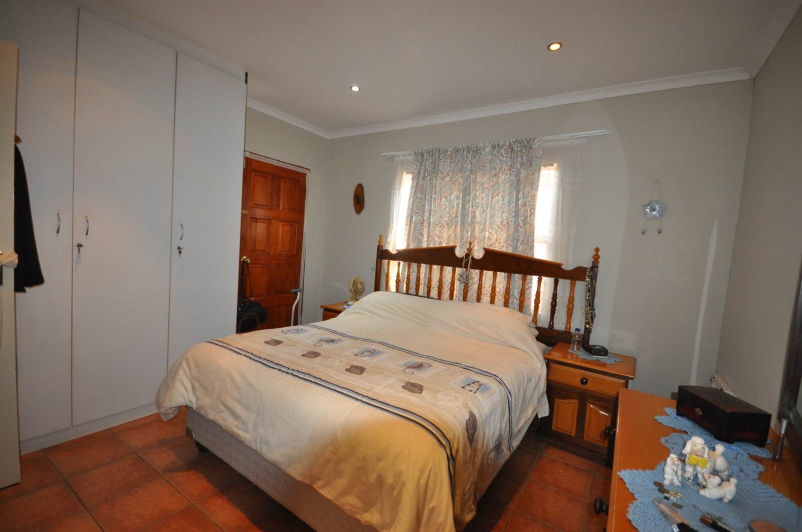 2 Bed Townhouse in Westonaria photo number 10
