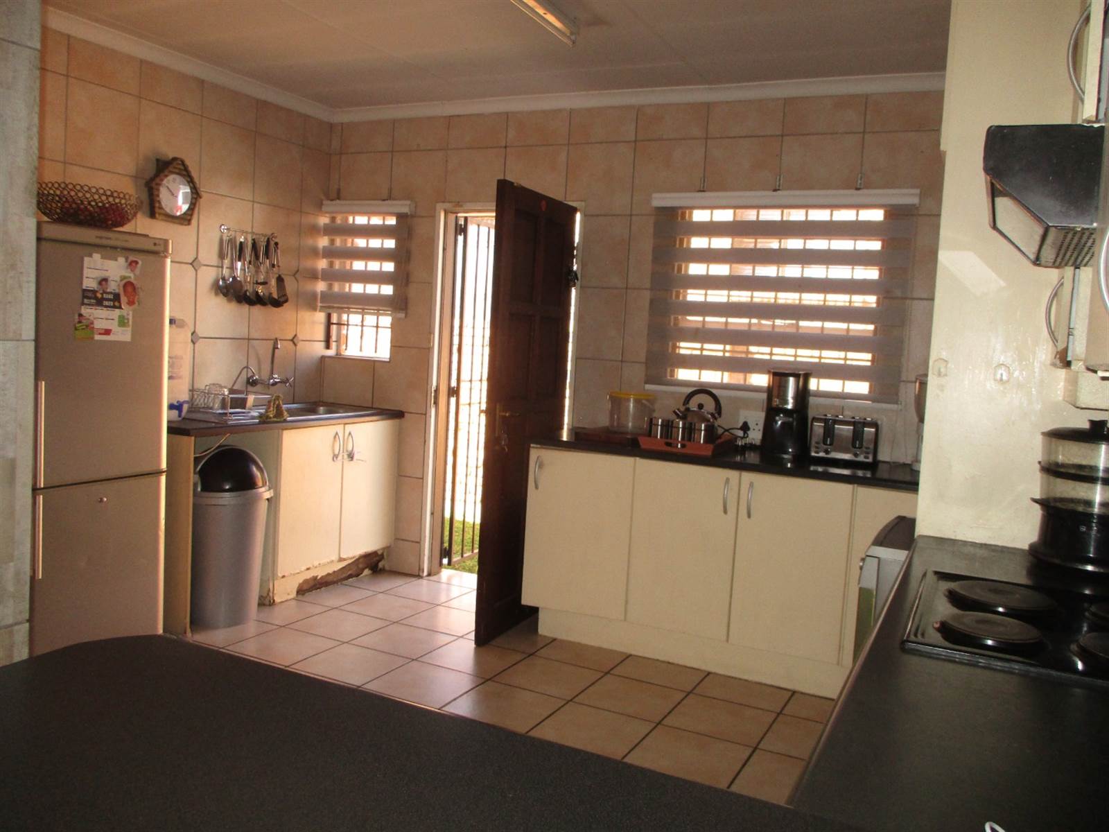 3 Bed Townhouse in Alberton photo number 3