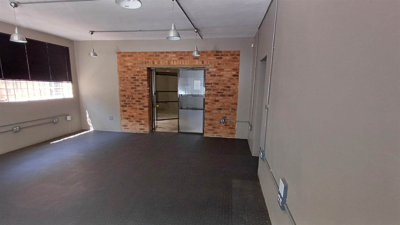 414  m² Commercial space in Richmond photo number 6
