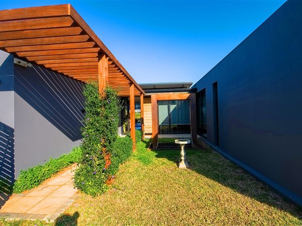 4 Bedroom Townhouse 4 Bedroom Townhouse