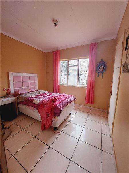3 Bed House in Kempton Park West photo number 10