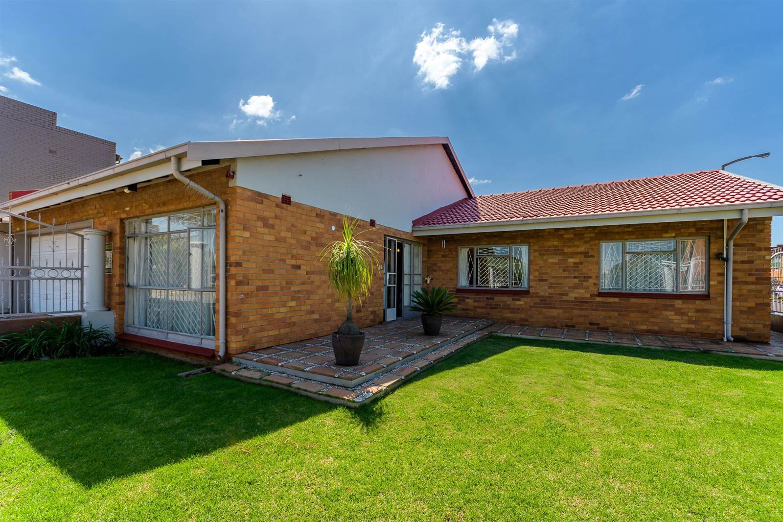 3 Bed House in Actonville photo number 2