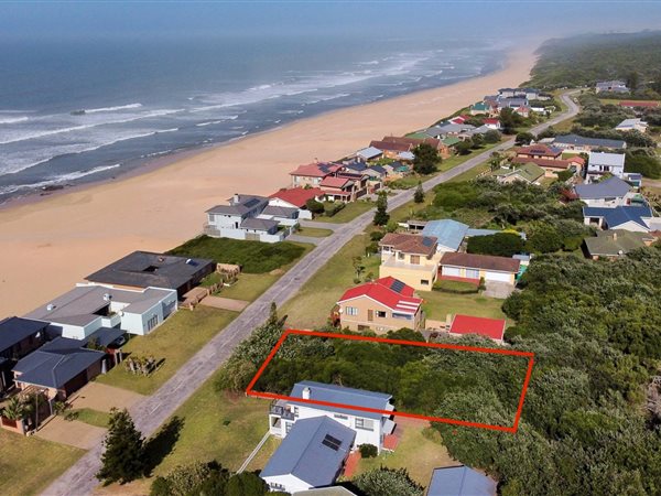 793 m² Land available in Cannon Rocks