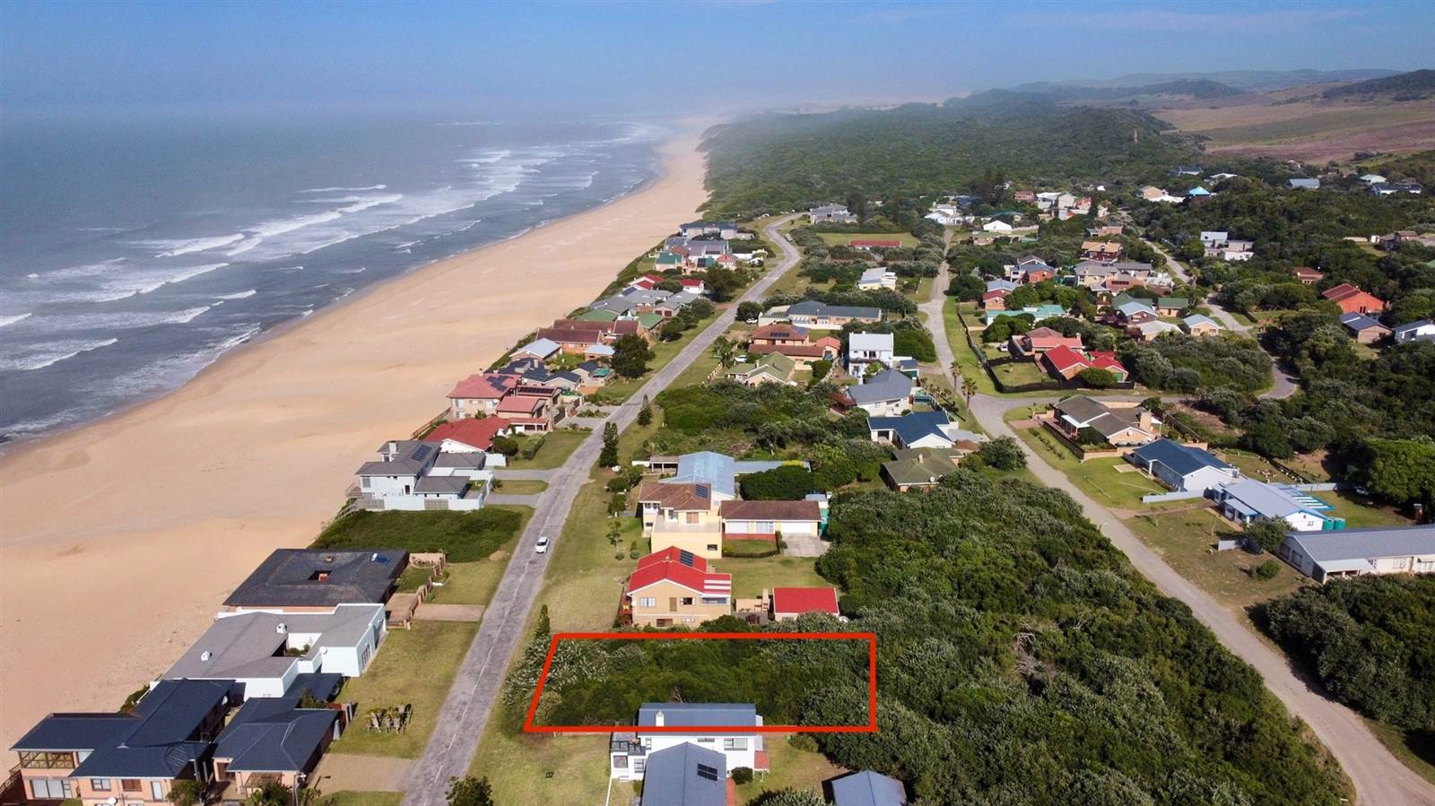 793 m² Land available in Cannon Rocks photo number 5