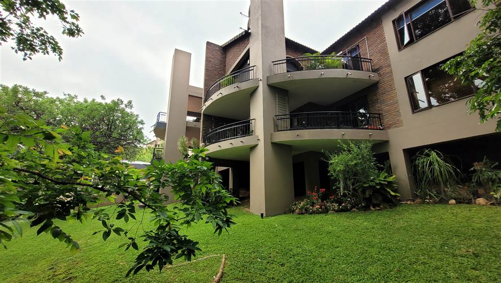 3 Bedroom Townhouse 3 Bedroom Townhouse