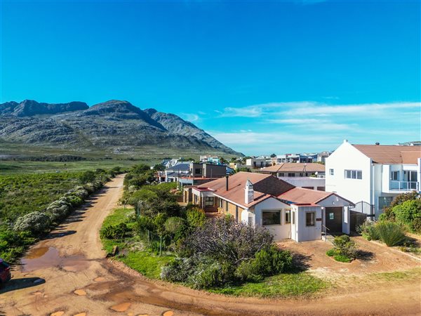 Houses for sale in Pringle Bay | Private Property