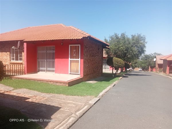 3 Bedroom Simplex 3 Bedroom Simplex