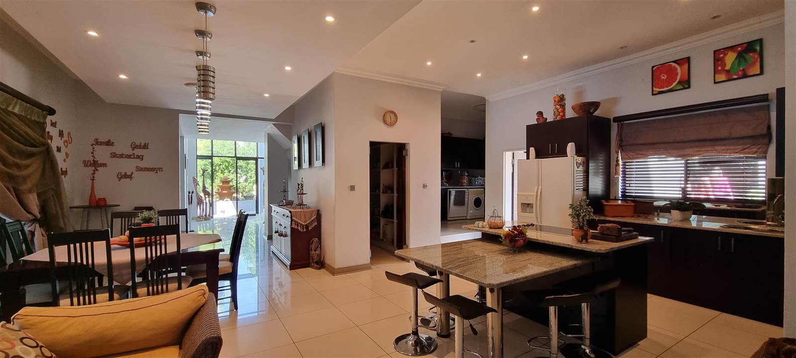 4 Bed House in Mooikloof Equestrian Estate photo number 8
