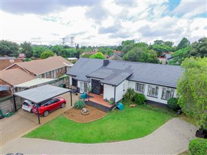 4 Bed House in Isandovale