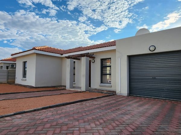 2 Bed Townhouse in Blydeville