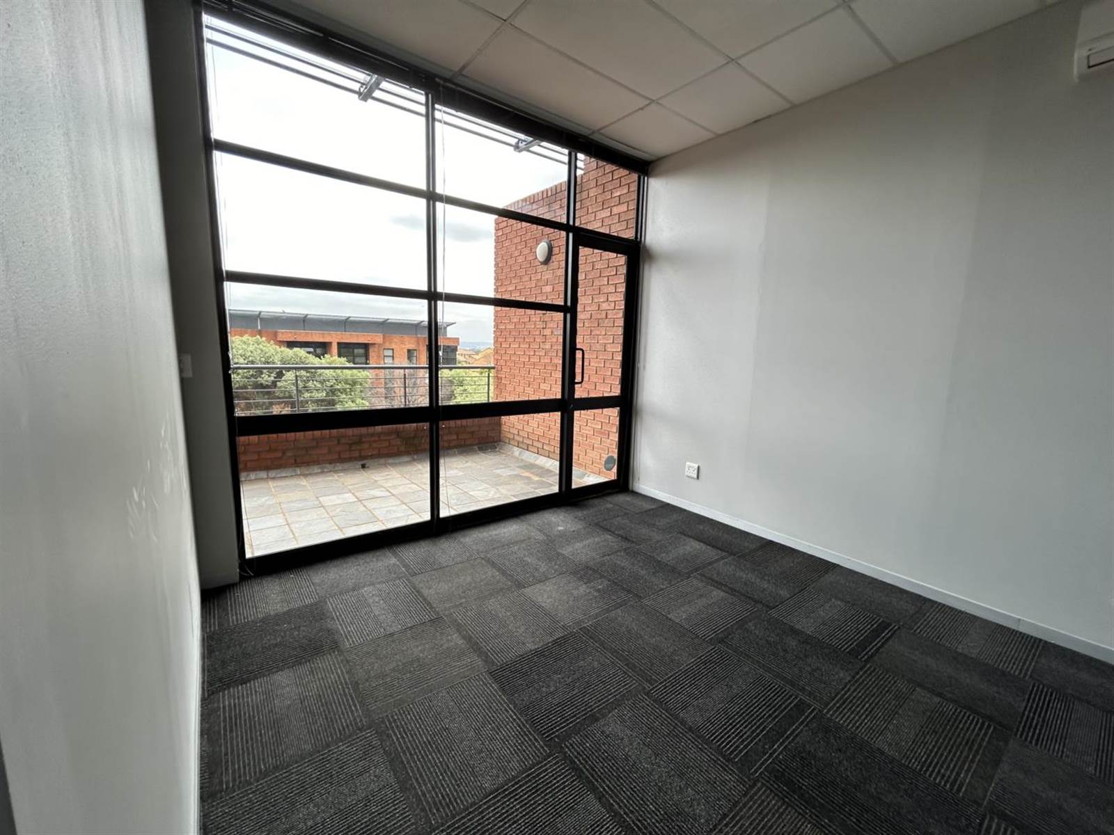 171  m² Office Space in Highveld photo number 5