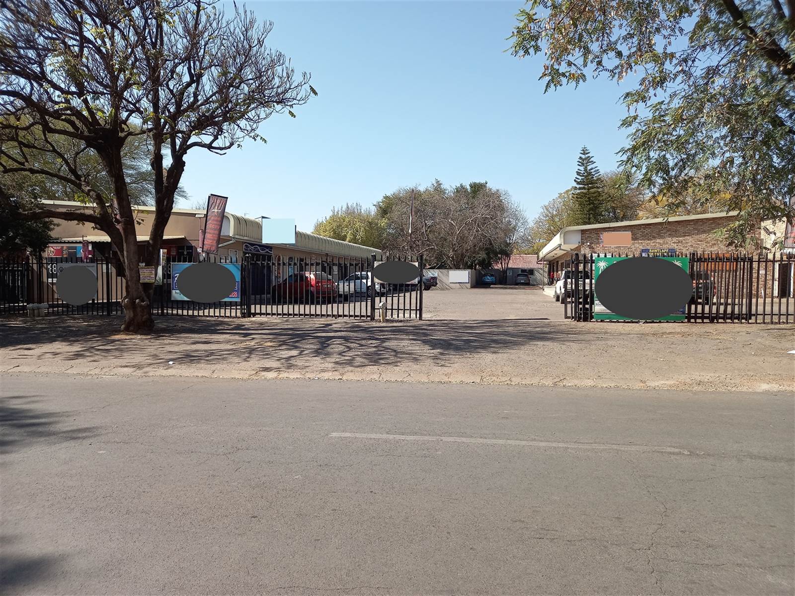 1560  m² Commercial space in Rustenburg Central photo number 2