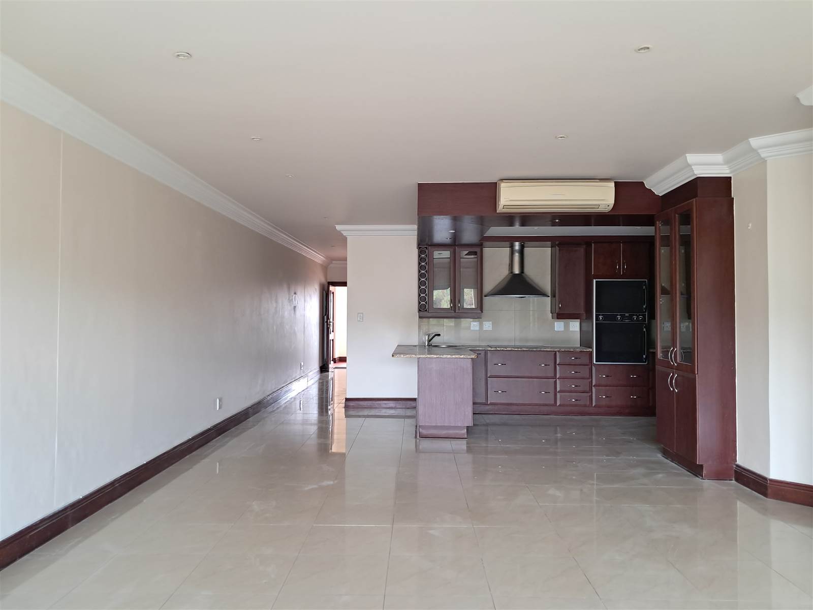 3 Bed Apartment in Marina Martinique photo number 2