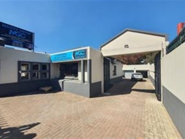 520  m² Commercial space