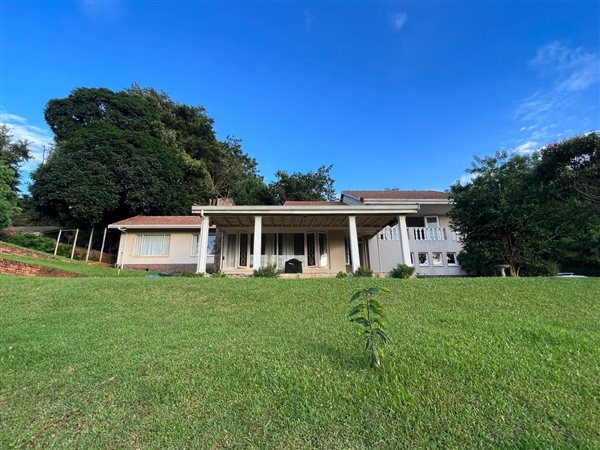 4 Bedroom House 4 Bedroom House