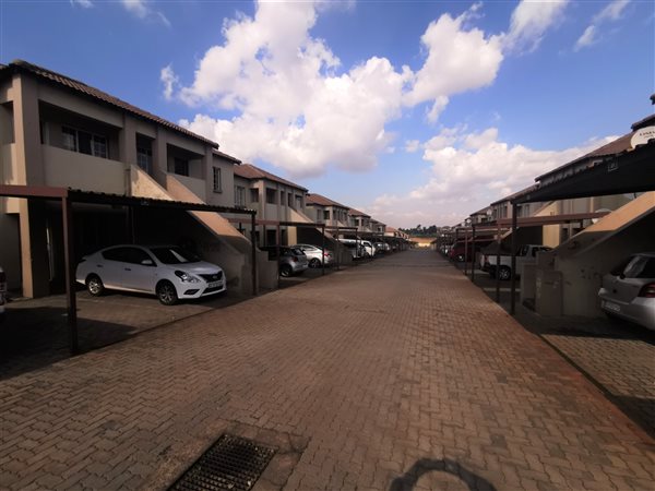1 Bed Townhouse in Elspark