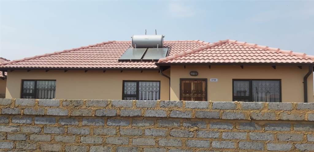 3 Bed House in Soweto Central photo number 1