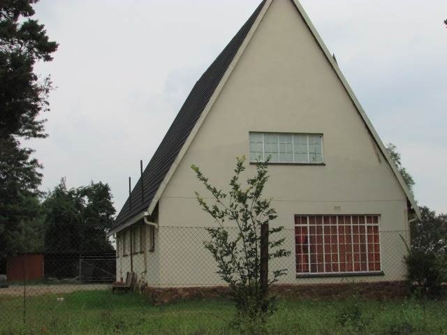 240  m² Commercial space in Daggafontein photo number 4