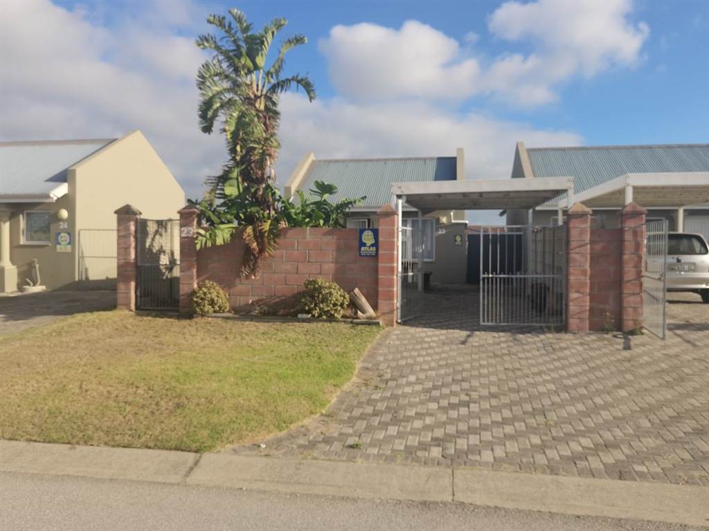 1 Bed Townhouse in Parsons Vlei photo number 2