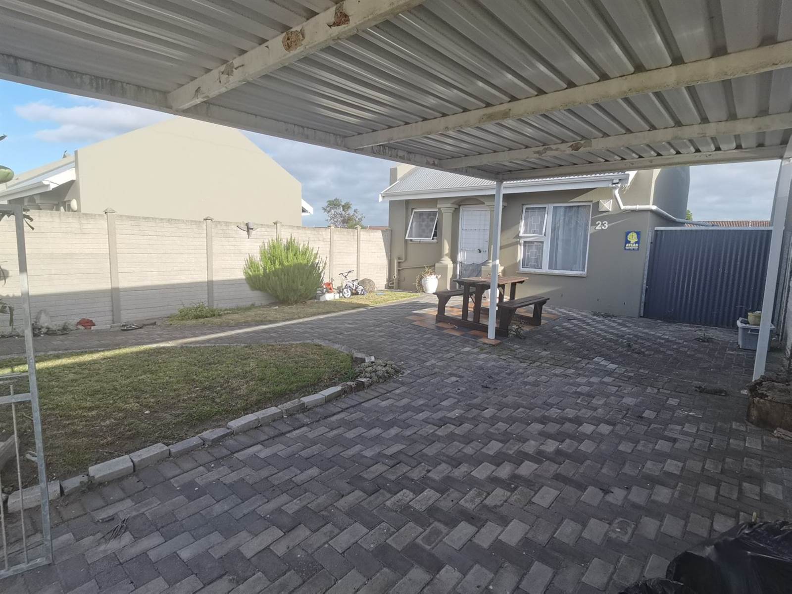 1 Bed Townhouse in Parsons Vlei photo number 11