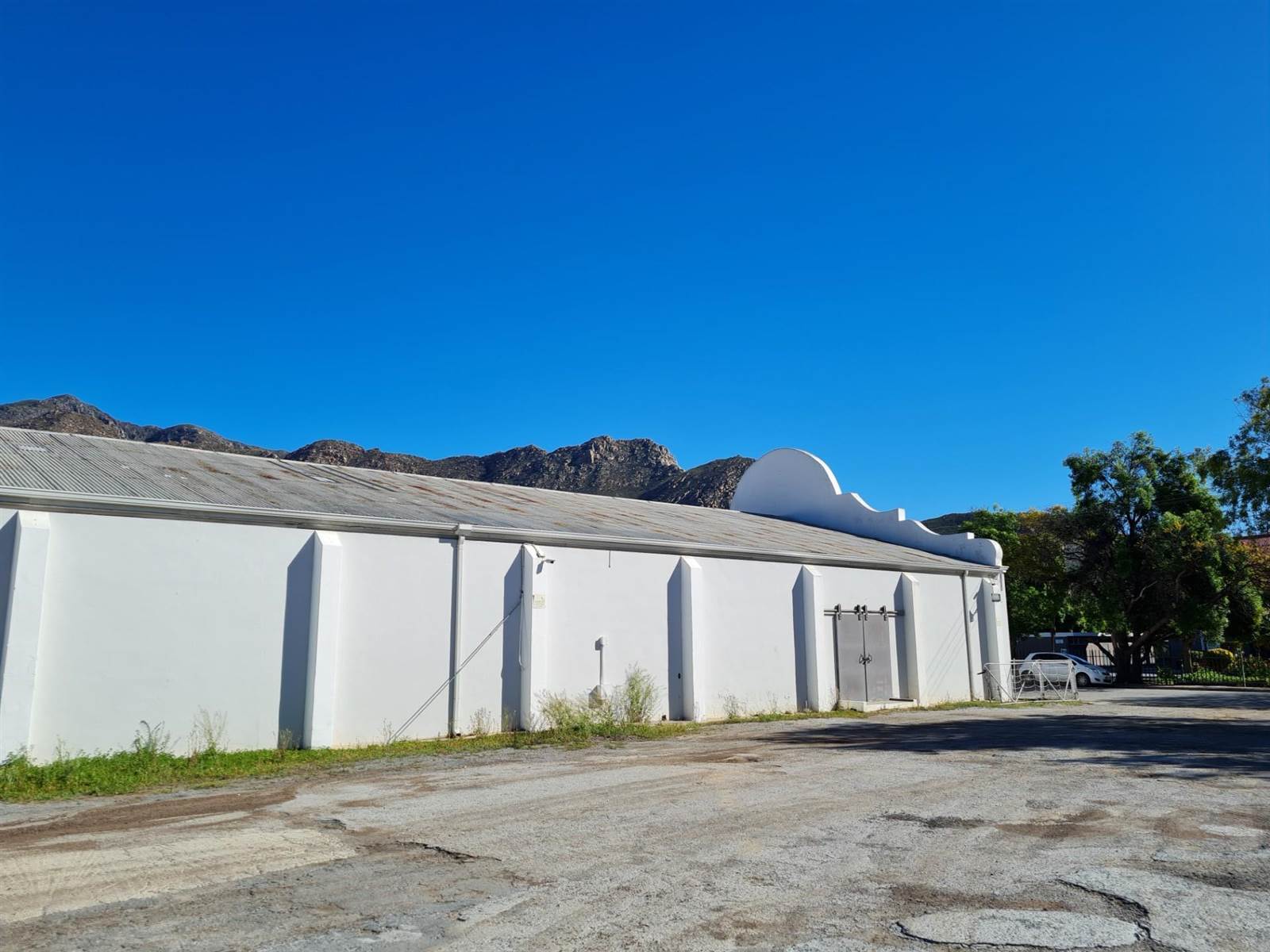 1710  m² Commercial space in Montagu photo number 2
