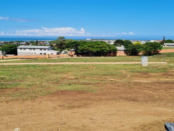 778 m² Land available in Jeffreys Bay