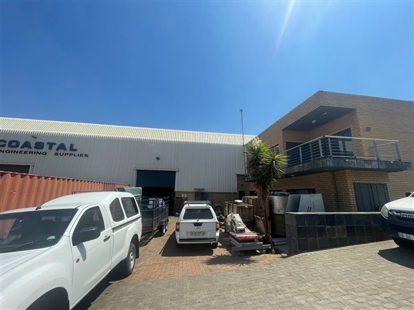 660  m² Industrial space in Jet Park