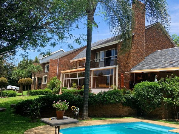 5 Bed House in Groenkloof