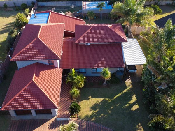 4 Bedroom House 4 Bedroom House