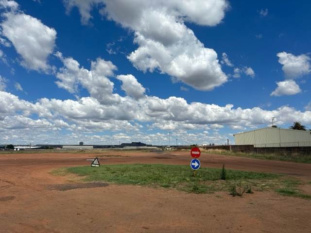 4438 ha Land available in Middelburg Central photo number 3