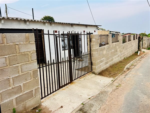 2 Bedroom House 2 Bedroom House