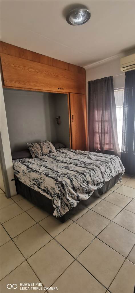 3.5 Bed House in Protea Park photo number 18