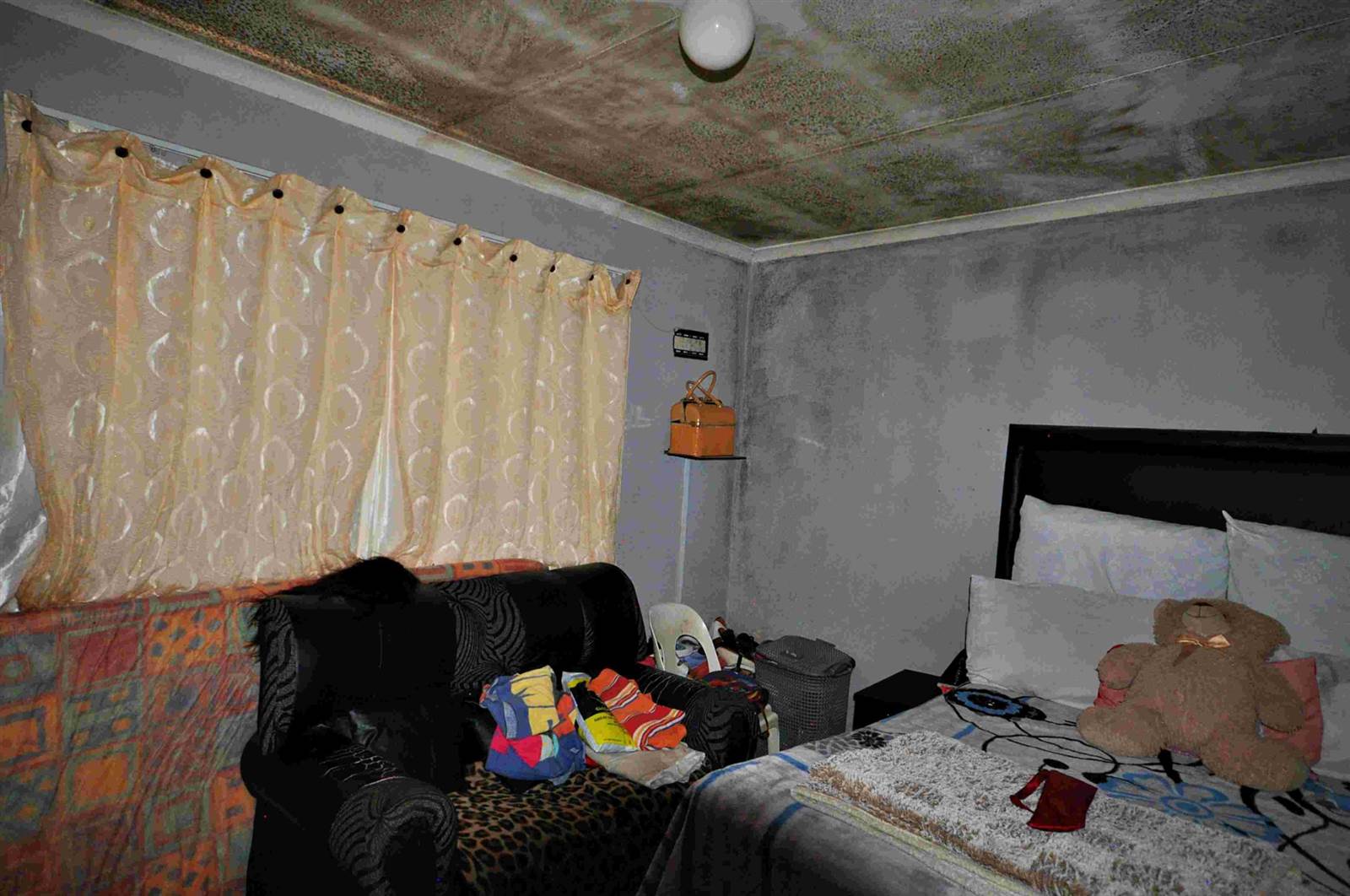 3 Bed House in Mohlakeng photo number 7