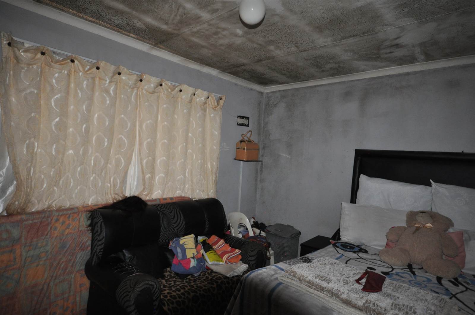 3 Bed House in Mohlakeng photo number 17