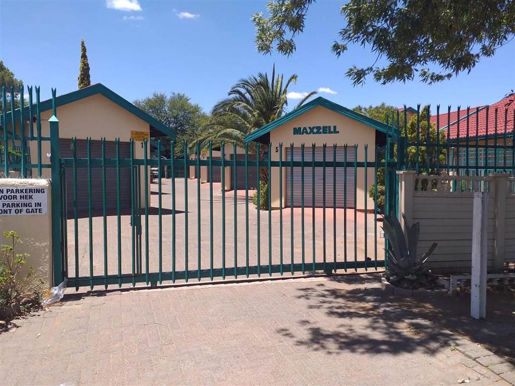 2 Bedroom Townhouse 2 Bedroom Townhouse