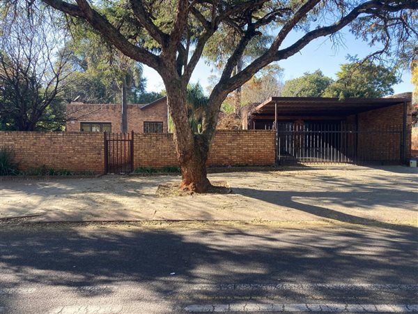 3 Bedroom House 3 Bedroom House