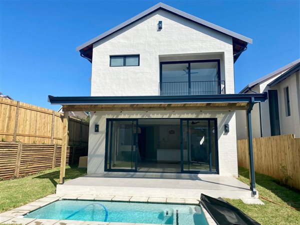 4 Bed Townhouse in Sheffield Beach