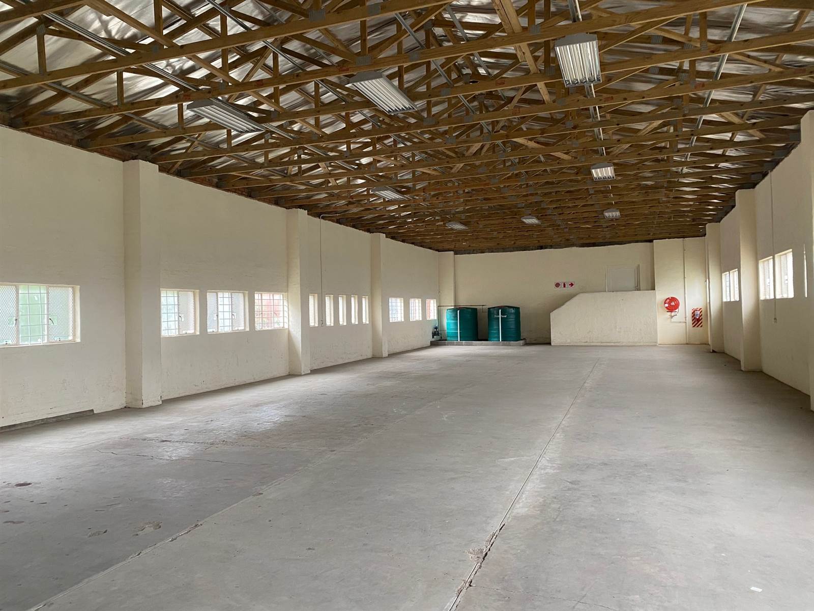 1165  m² Industrial space in Westmead photo number 3