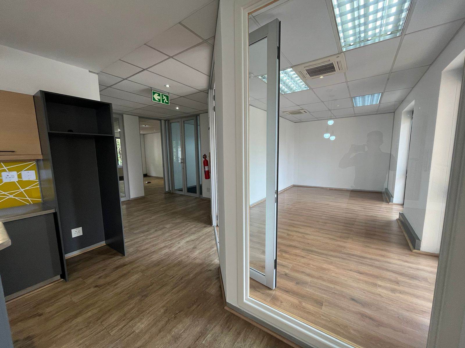 301  m² Commercial space in Bryanston photo number 6