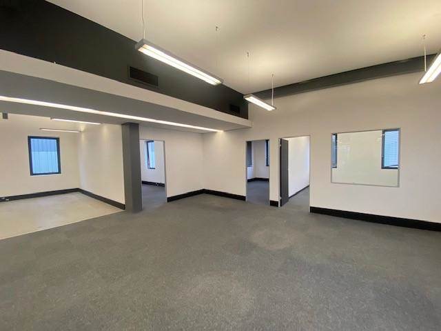 253  m² Commercial space in Century City photo number 9