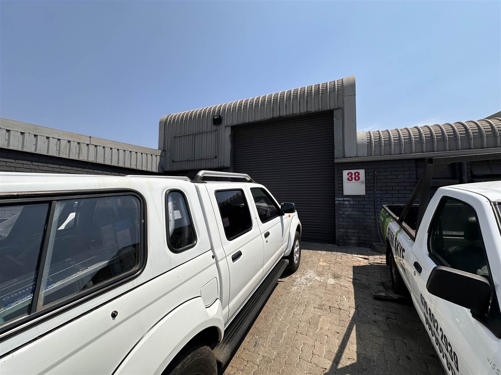 147  m² Industrial space in Wadeville photo number 1