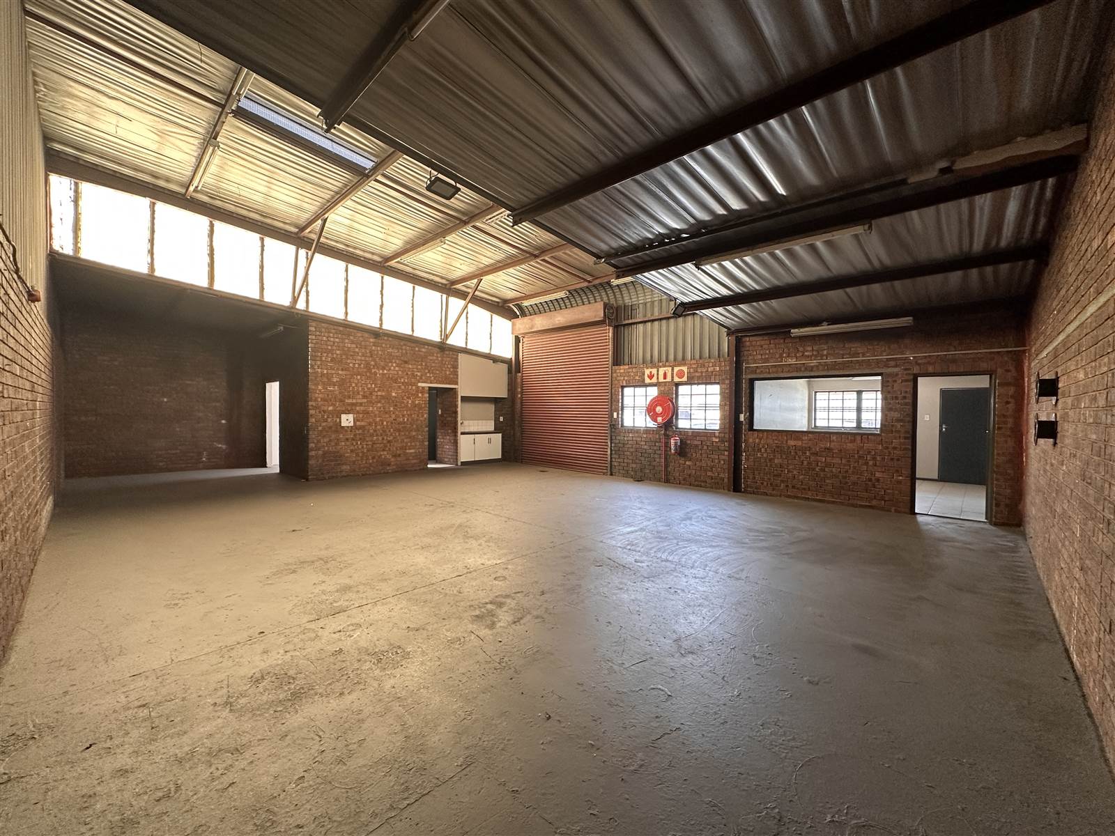 147  m² Industrial space in Wadeville photo number 5