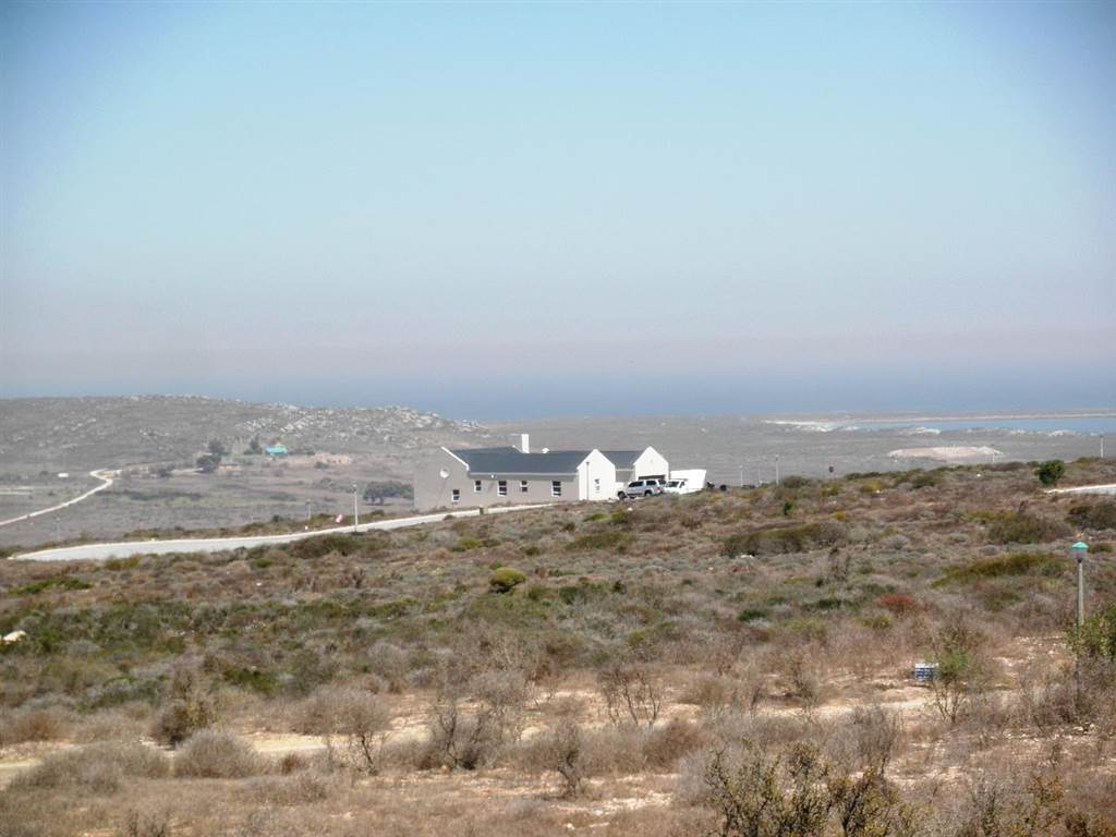 750 m² Land available in Saldanha photo number 1