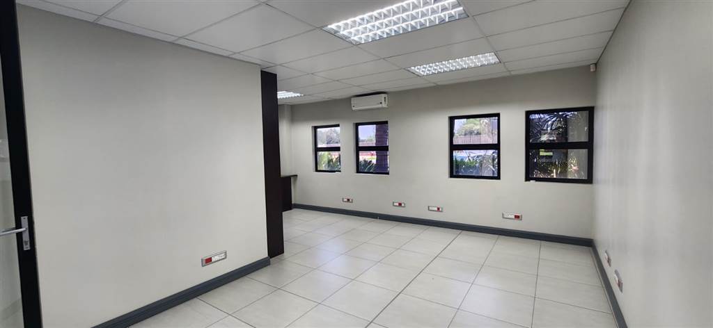 1200  m² Commercial space in Bredell AH photo number 18