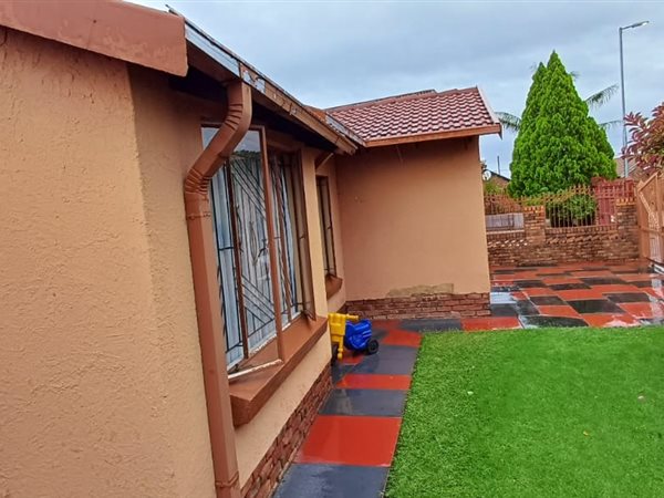 3 Bed House in Temba